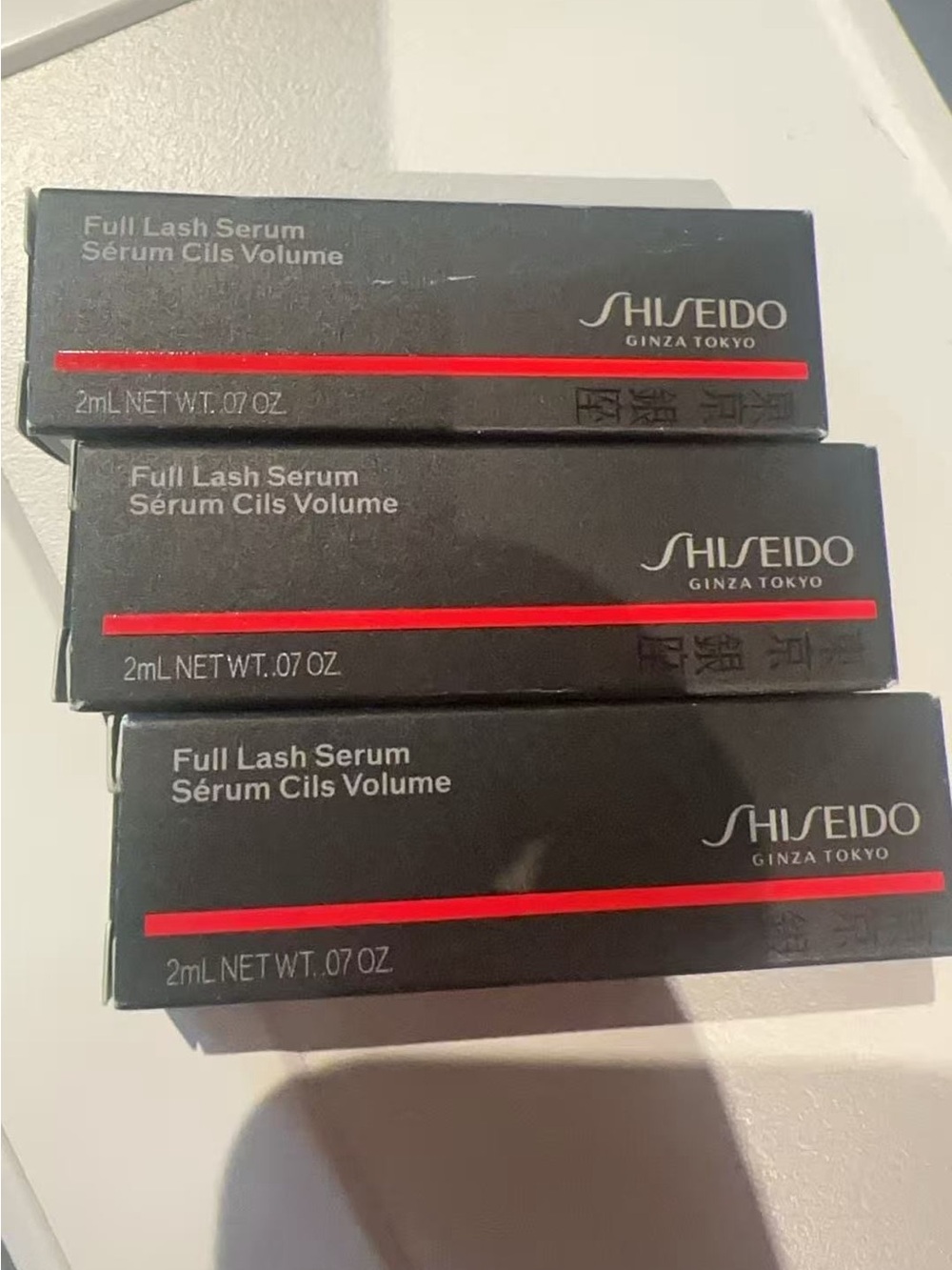 Shiseido Full Lash Serum - Black with Red Stripe